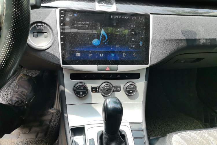 Used Volkswagen Magotan 2015 Revised Version 2.0 TSI Luxury Edition Audio And AC Panel