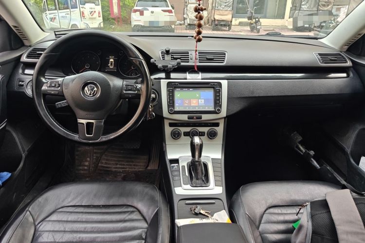 Used Volkswagen Magotan 2015 1.8TSI Luxury Model Center Console
