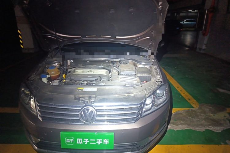 Used Volkswagen Magotan 2015 1.8TSI Prestige Model Engine Bay Left