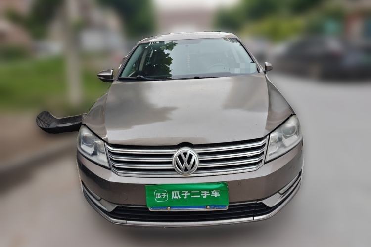 Used Volkswagen Magotan 2015 1.8TSI Luxury Model Front