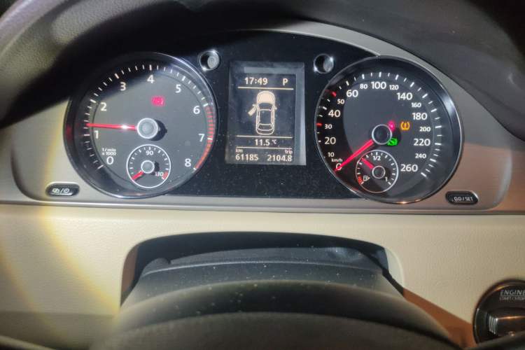 Used Volkswagen Magotan 2015 1.8TSI Advanced Model Instrument Cluster