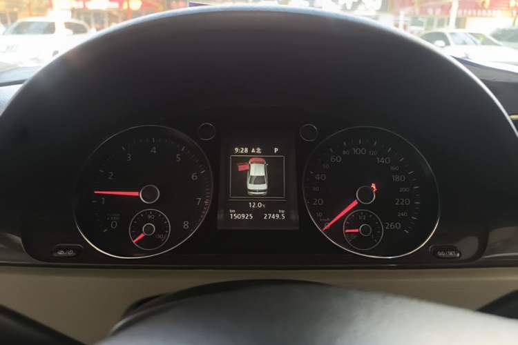Used Volkswagen Magotan 2015 1.8TSI Prestige Model Instrument Cluster