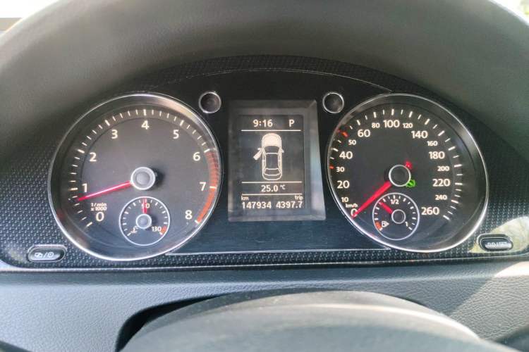Used Volkswagen Magotan 2015 1.8TSI Luxury Model Instrument Cluster