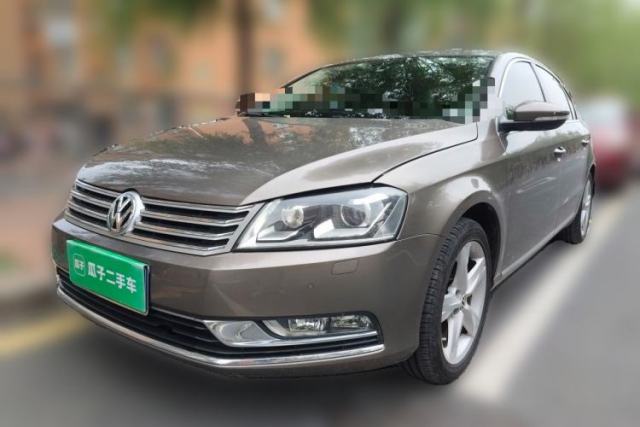 Ojetý Volkswagen Magotan 2015 Facelift 1.8TSI Luxury Model
