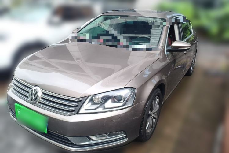 Used Volkswagen Magotan 2015 1.8TSI Luxury Model Guazi used car, China used car export, Used car for sale, Used  cars, Cheapest cars for sale