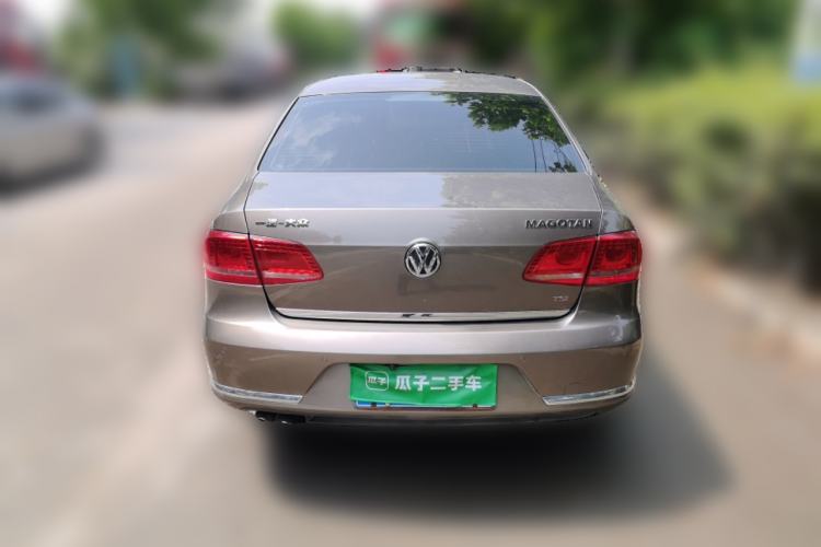 Used Volkswagen Magotan 2015 Revised Version 2.0 TSI Luxury Edition Rear