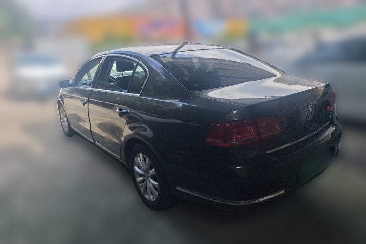 Used Volkswagen Magotan 2015 1.8TSI Advanced Model Rear Left 45 Deg