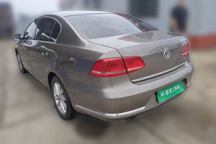 Used Volkswagen Magotan 2015 1.8TSI Advanced Model Rear Left 45 Deg