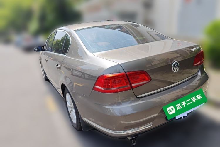 Used Volkswagen Magotan 2015 Facelift 1.8TSI Luxury Model Rear Left 45 Deg