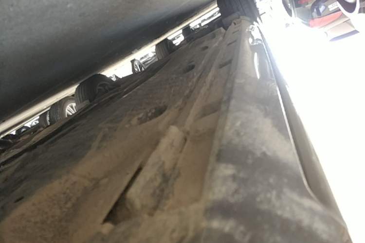 Used Volkswagen Magotan 2015 1.8TSI Advanced Model Right Side Sill