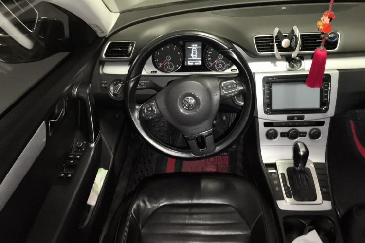 Used Volkswagen Magotan 2015 1.8TSI Advanced Model Steering Wheel