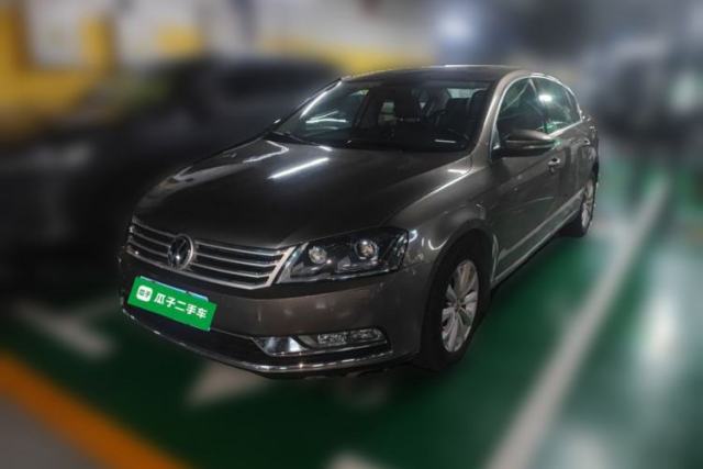 Ojetý Volkswagen Magotan 2015 Facelift 1.8TSI Luxury Model