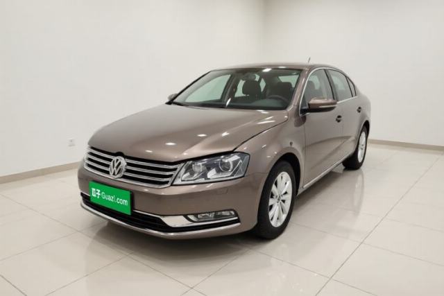 Ojetý Volkswagen Magotan 2015 1.8TSI Luxury Model