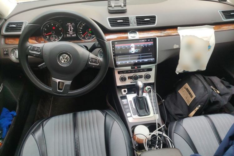 Used Volkswagen Magotan 2015 Travel Edition 2.0 TSI Comfort Version Center Console