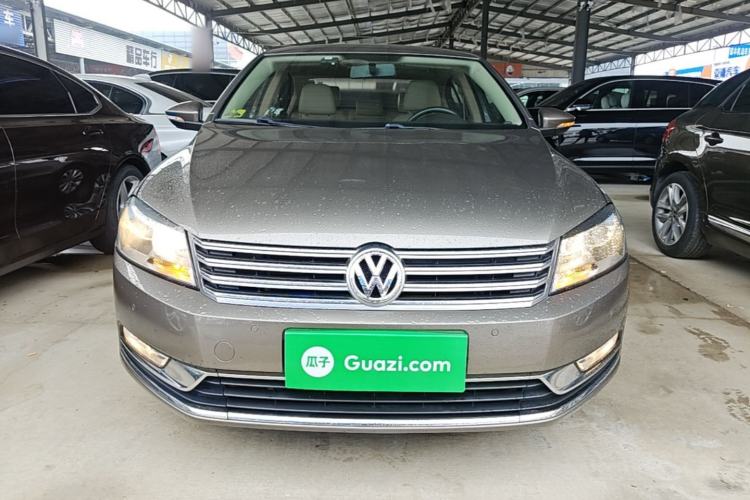 Used Volkswagen Magotan 2015 1.8TSI Advanced Model Front