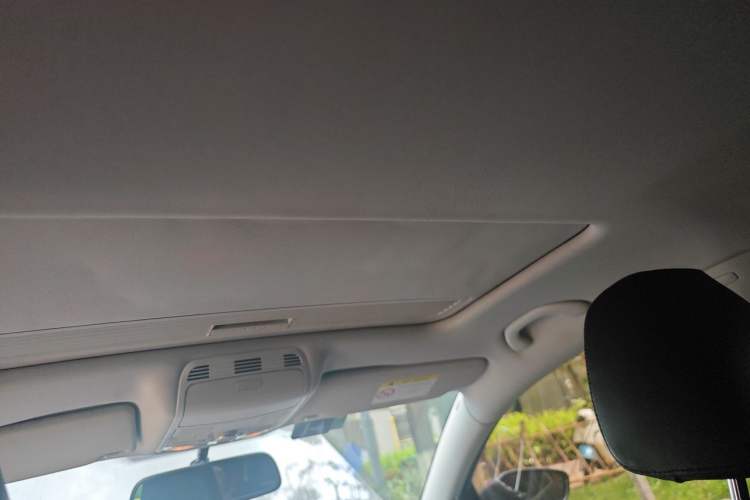 Used Volkswagen Magotan 2015 Revised Version 2.0 TSI Luxury Edition Headliner