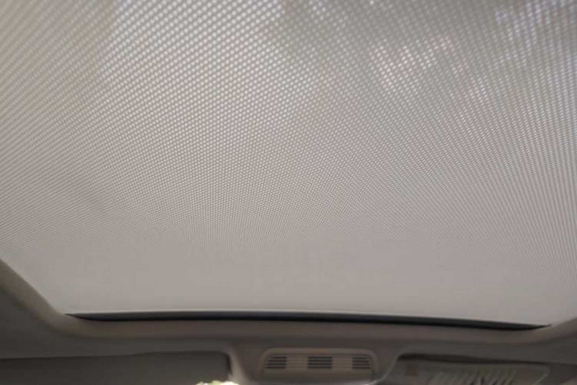 Used Volkswagen Magotan 2015 Travel Edition 2.0 TSI Comfort Version Headliner