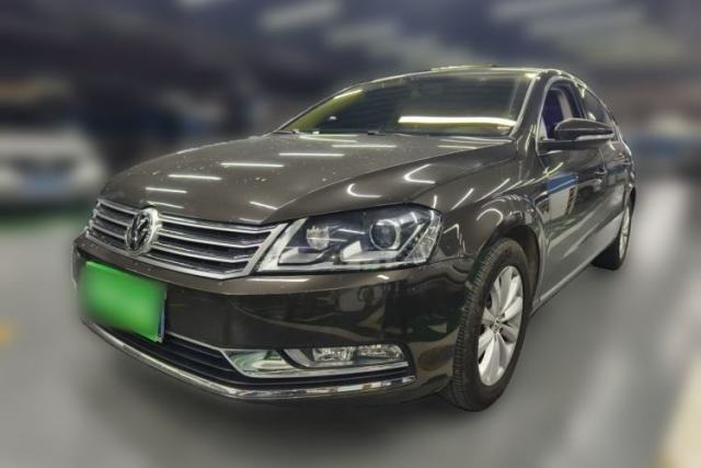 Volkswagen Magotan 2015 Facelift 1.8TSI Luxury Model usado