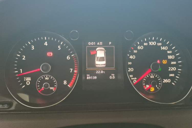 Used Volkswagen Magotan 2015 2.0 TSI Prestige Model Instrument Cluster