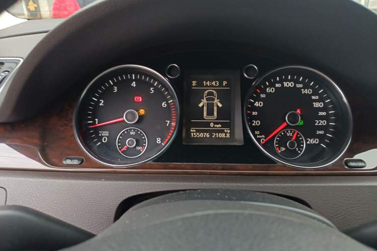 Used Volkswagen Magotan 2015 Travel Edition 2.0 TSI Comfort Version Instrument Cluster