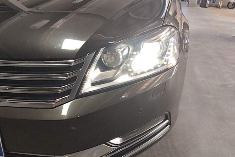Used Volkswagen Magotan 2015 1.8TSI Luxury Model Left Front Headlight