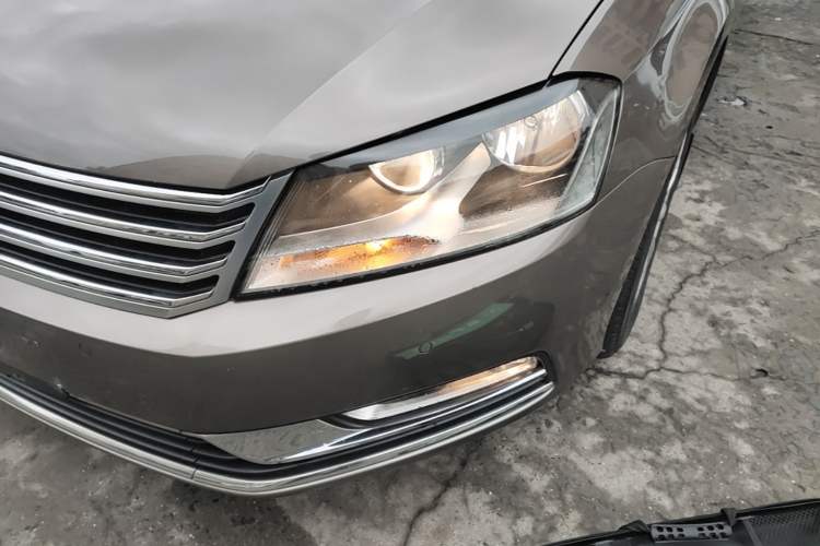 Used Volkswagen Magotan 2015 1.8TSI Advanced Model Left Front Headlight
