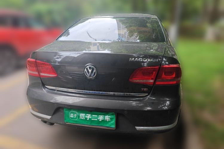 Used Volkswagen Magotan 2015 Revised Version 2.0 TSI Luxury Edition Rear