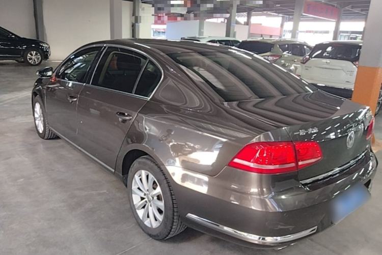 Used Volkswagen Magotan 2015 1.8TSI Luxury Model Rear Left 45 Deg