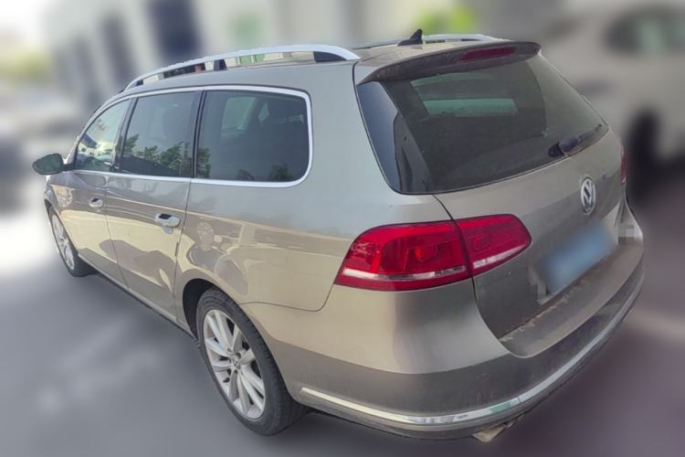 Used Volkswagen Magotan 2015 Travel Edition 2.0 TSI Comfort Version Rear Left 45 Deg