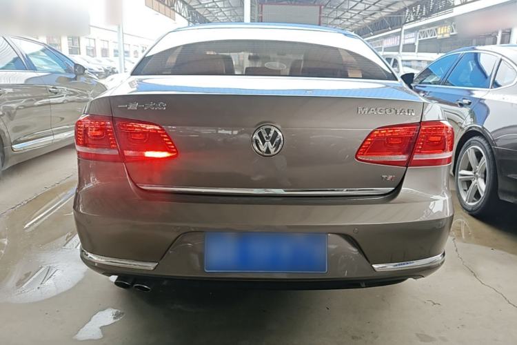 Used Volkswagen Magotan 2015 1.8TSI Advanced Model Rear