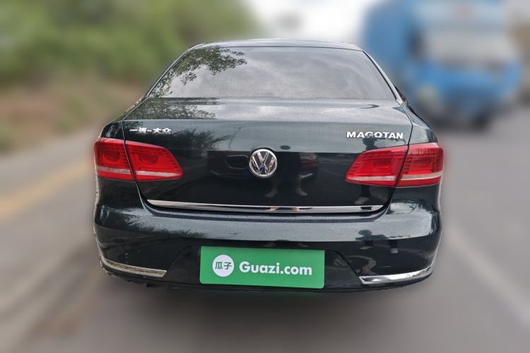Used Volkswagen Magotan 2015 1.8TSI Prestige Model Rear