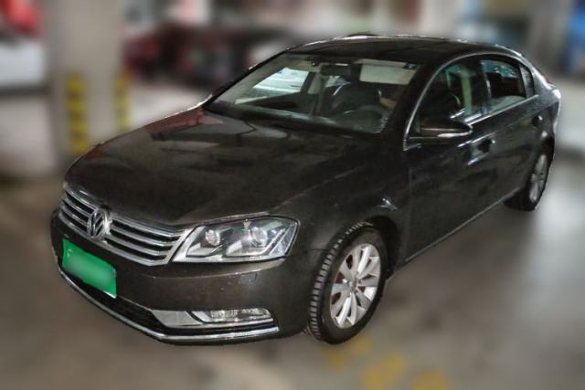 Ojetý Volkswagen Magotan 2015 1.8TSI Luxury Model