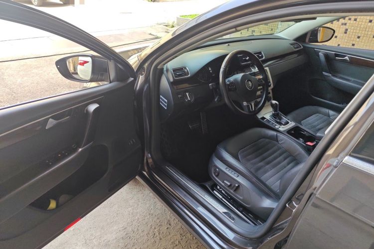 Used Volkswagen Magotan 2015 1.8TSI Prestige Model Driver Seat