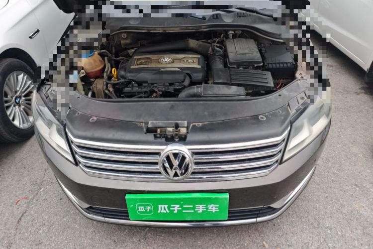 Used Volkswagen Magotan 2015 1.8TSI Comfort Model Engine Bay