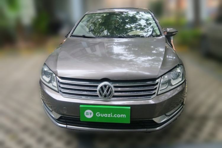 Used Volkswagen Magotan 2015 1.8TSI Luxury Model Front
