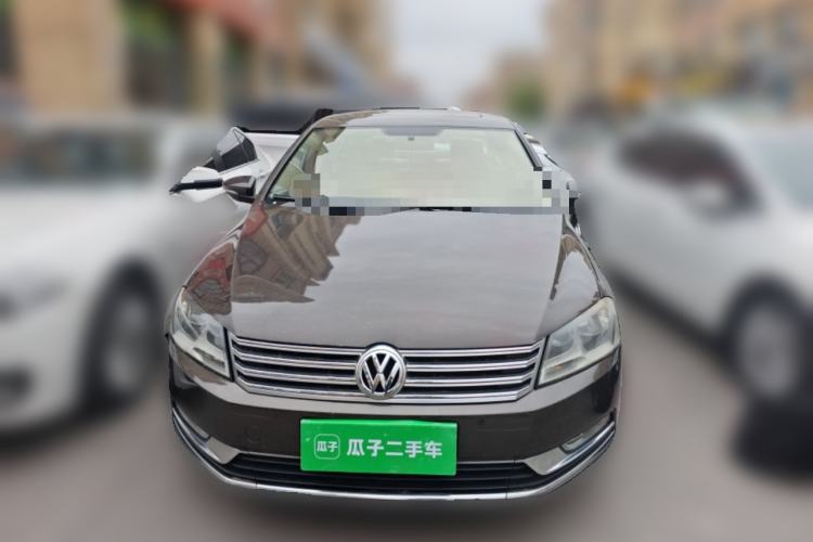 Used Volkswagen Magotan 2015 1.8TSI Comfort Model Front