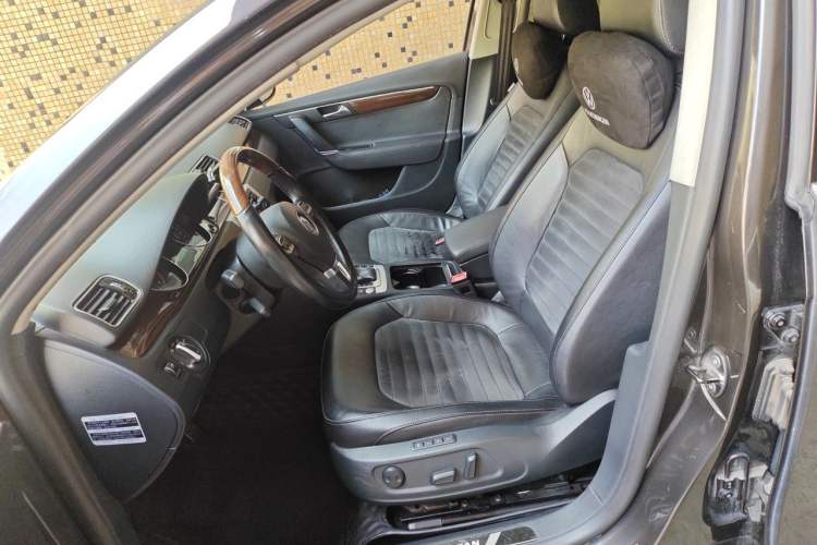 Used Volkswagen Magotan 2015 1.8TSI Prestige Model Left Front Seat
