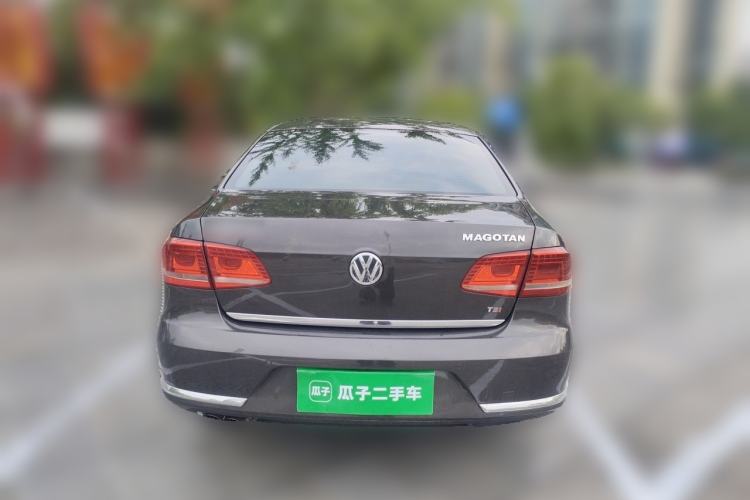 Used Volkswagen Magotan 2015 1.8TSI Prestige Model Rear