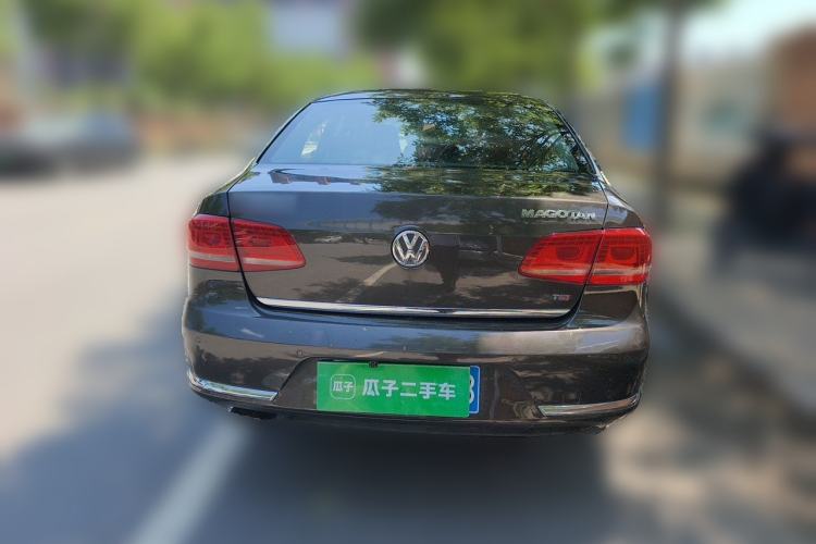 Used Volkswagen Magotan 2015 1.8TSI Luxury Model Rear