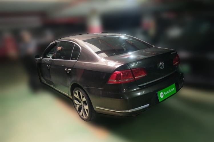 Used Volkswagen Magotan 2015 1.8TSI Luxury Model Rear Left 45 Deg