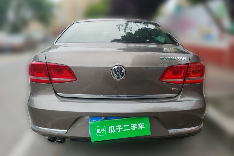 Used Volkswagen Magotan 2015 1.8TSI Advanced Model Rear