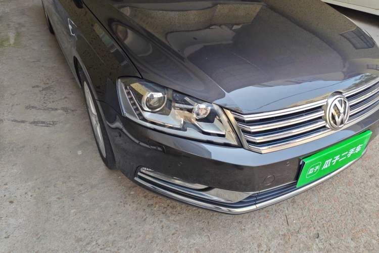 Used Volkswagen Magotan 2015 1.8TSI Prestige Model Right Front Headlight