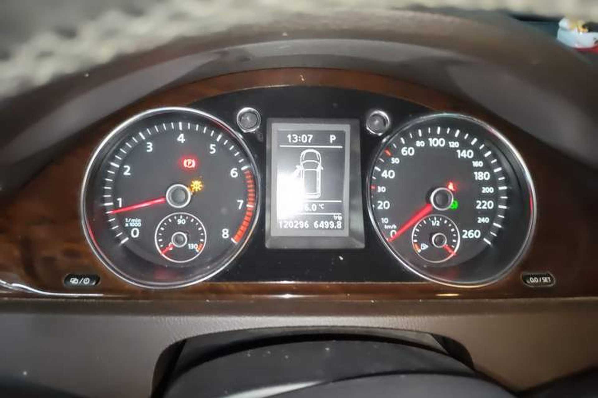 Used Volkswagen Magotan 2015 Travel Edition 2.0 TSI Comfort Version Instrument Cluster