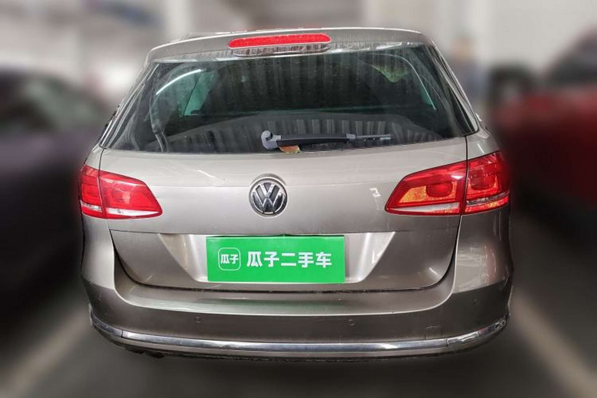 Used Volkswagen Magotan 2015 Travel Edition 2.0 TSI Comfort Version Rear