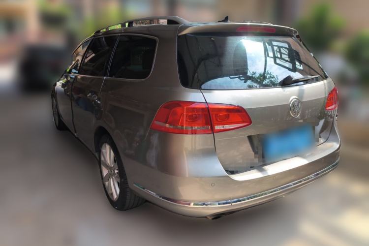 Used Volkswagen Magotan 2015 Travel Edition 2.0 TSI Comfort Version Rear Left 45 Deg