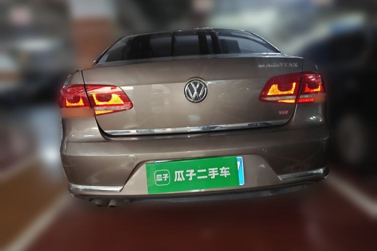 Used Volkswagen Magotan 2015 2.0 TSI Prestige Model Rear