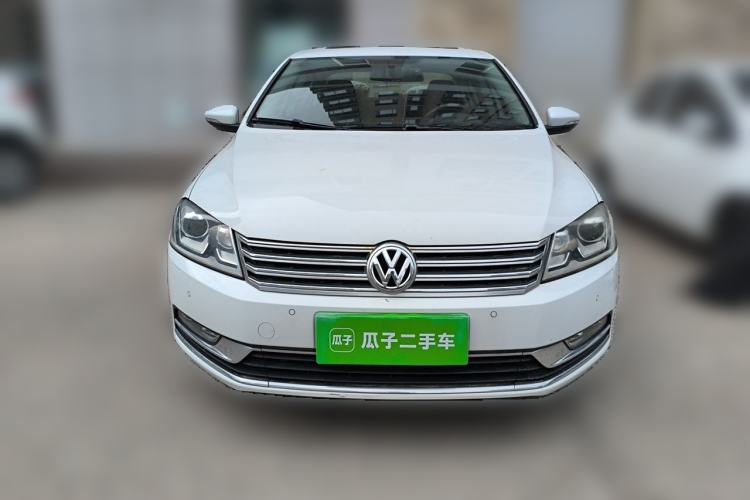 Used Volkswagen Magotan 2015 Revised Version 2.0 TSI Luxury Edition Front