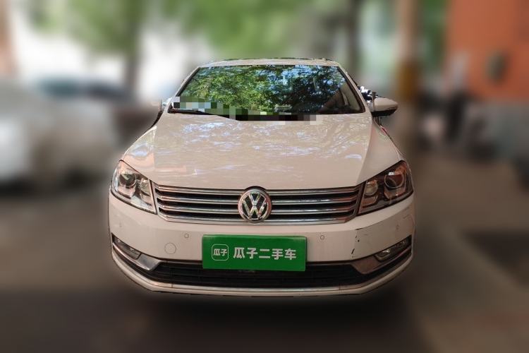 Used Volkswagen Magotan 2015 1.8TSI Luxury Model Front
