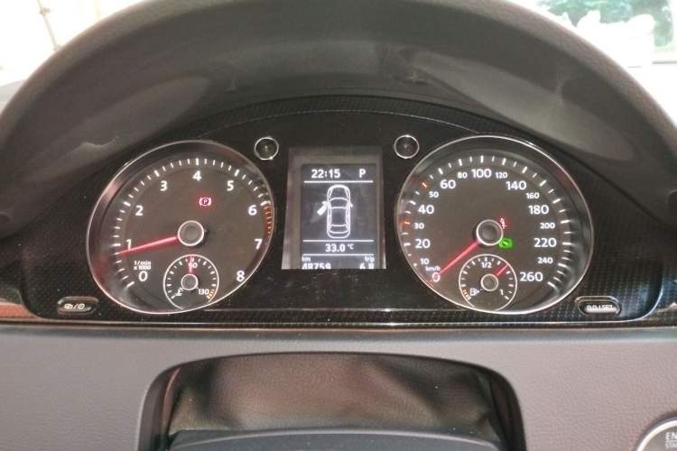 Used Volkswagen Magotan 2015 1.8TSI Luxury Model Instrument Cluster