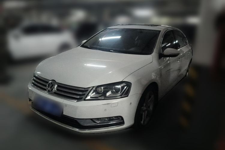 Used Volkswagen Magotan 2015 2.0 TSI Prestige Model Guazi used car, China used car export, Used car for sale, Used  cars, Cheapest cars for sale